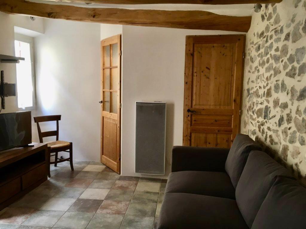 La Maison de Lily, cosy dans le Vieux-Hyères, parking gratuit Esterno foto