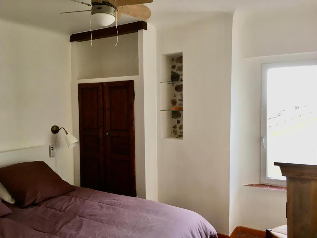 La Maison de Lily, cosy dans le Vieux-Hyères, parking gratuit Esterno foto