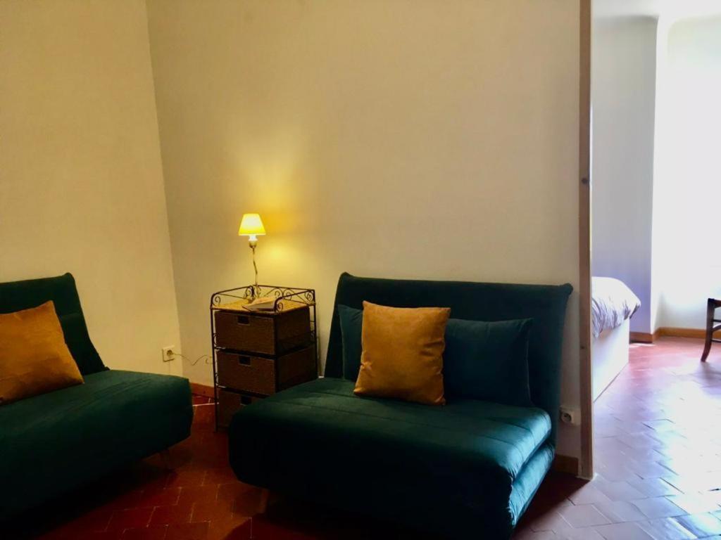 La Maison de Lily, cosy dans le Vieux-Hyères, parking gratuit Esterno foto