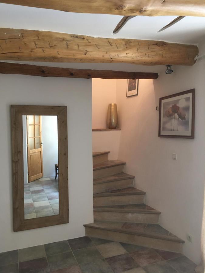 La Maison de Lily, cosy dans le Vieux-Hyères, parking gratuit Esterno foto